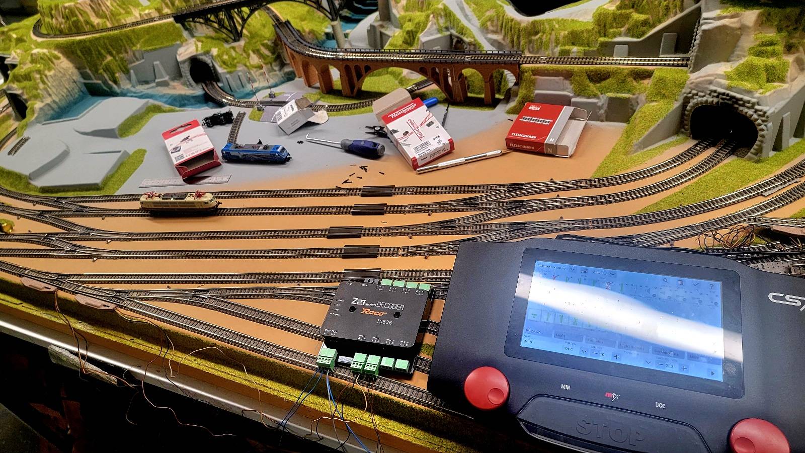 Roco Z21 Switch Decoder 10836 – Euro Model Trains